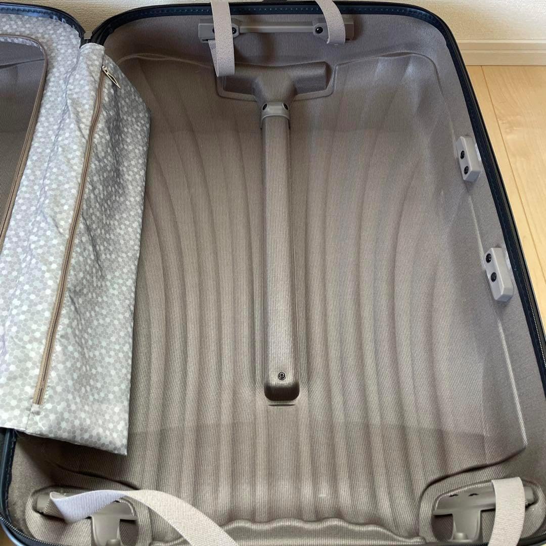 未使用 サムソナイト 超軽量コスモライト 75 無料預入最大サイズ